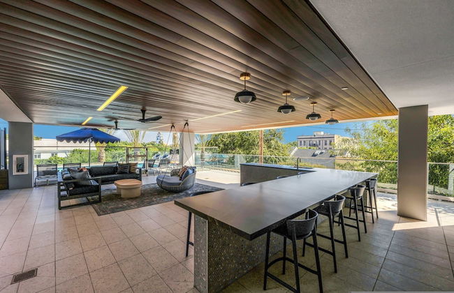 Luxury 2BR Hollywood Sign View by Oneluxstay - Photo 55