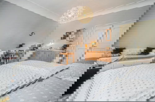 Foto 2 - Cozy Mala Strana Apartment in Prague
