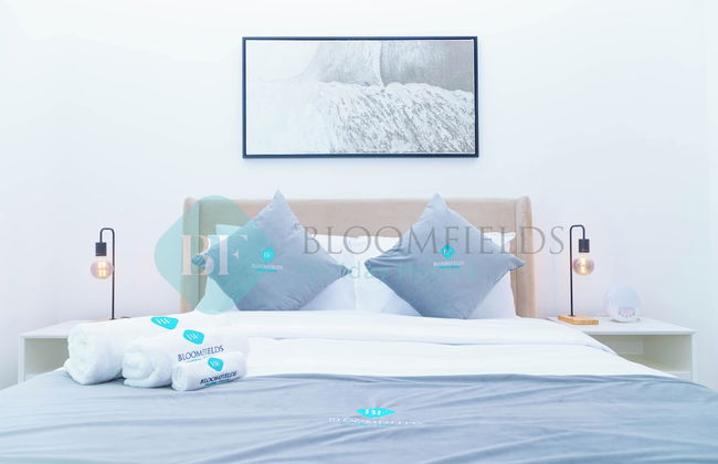 Bloomfields Fantastic 1BR in Waters edge - Foto 1