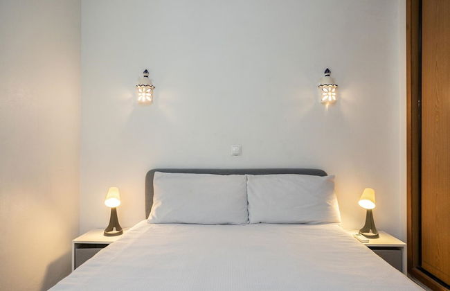 Nice Terrace and Pool Alvor Flat - Photo 8