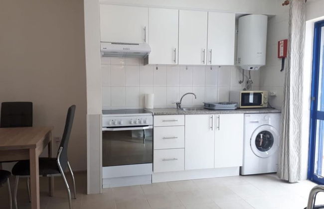 Nice Terrace and Pool Alvor Flat - Photo 26