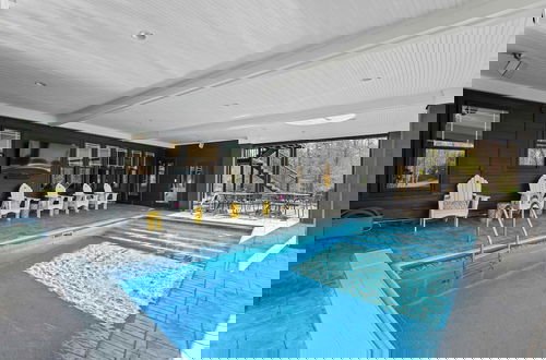 Foto 60 - Luxury Lakefront Stay Private Dock, Indoor/outdoor Pool The Retreat