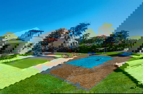 Photo 2 - Villa Athena Classico
