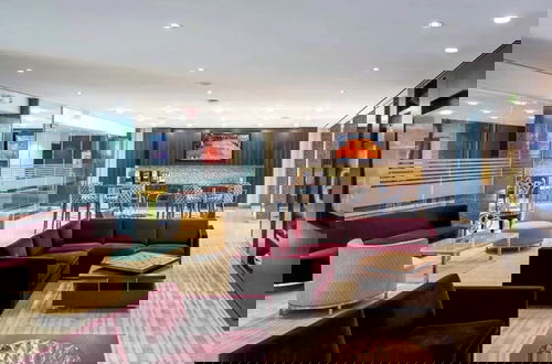 Foto 2 - Immerse Yourself in This Beatiful Apt