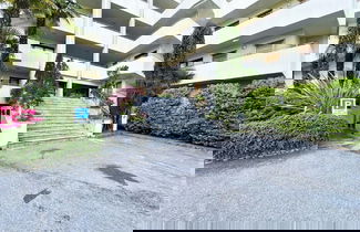 Foto 1 - Apartment in Luino With Lake Maggiore Views