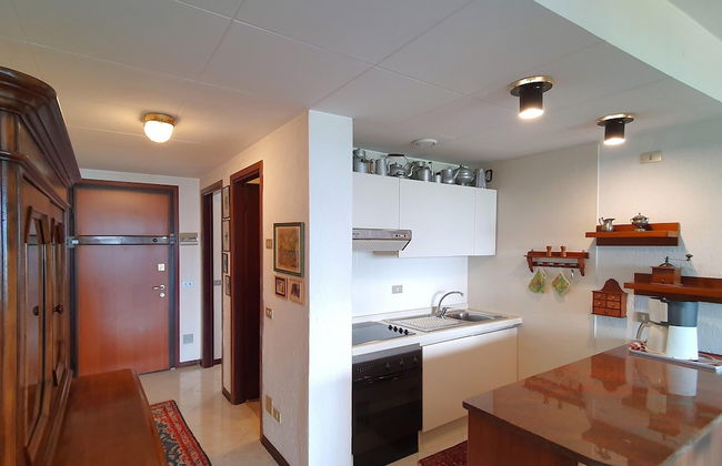 Apartment in Luino With Lake Maggiore Views - Foto 7