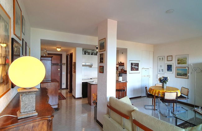 Apartment in Luino With Lake Maggiore Views - Foto 12