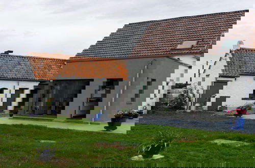 Foto 1 - Rural Holiday Home With Sauna in Honnelles