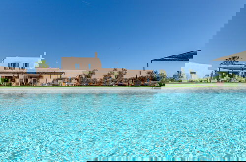 Photo 33 - Villa With Furnished Terrace in Campos