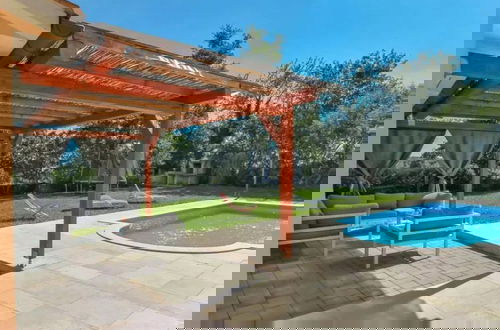 Photo 15 - Villa Simac With Pool and Whirlpool