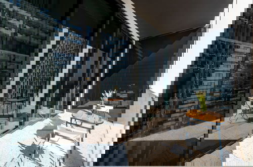Foto 5 - Business Bay Trendy Studio w Pool and Gym