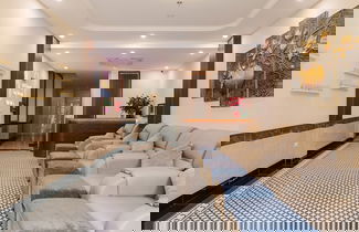 Photo 1 - Railway Apartment