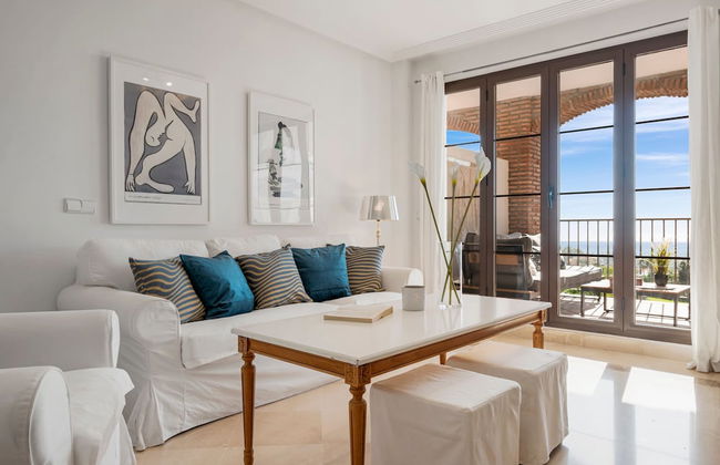 Los Arqueros Sunny Balcony With Pool - Ref M52 - Photo 2