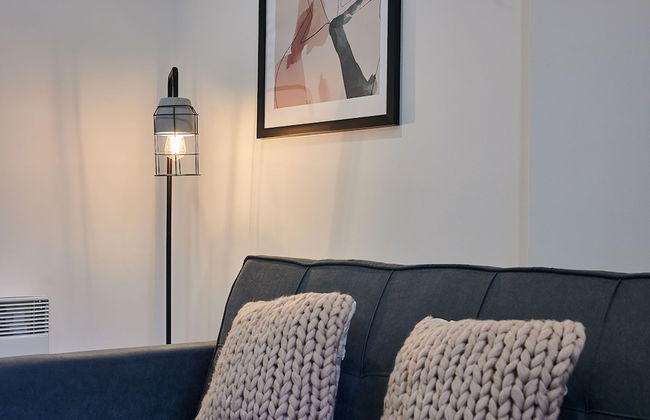 Host Stay Deluxe Studio for Two Sevenstay Apartments - Photo 8