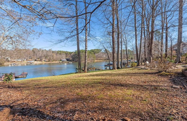 Waking Up Norman Lakefront Getaway, Fire Pit & Lake Views - Photo 9