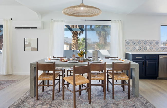 Carmella by Avantstay Modern Jtree Home w Large Outdoor Area - Photo 3