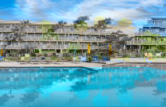 Foto 2 - The Sea Chord Gulf Lake Views Balcony Pool