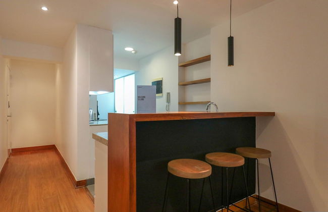 w Elegant 2BR w Spacious Terrace in Miraflores - Photo 4