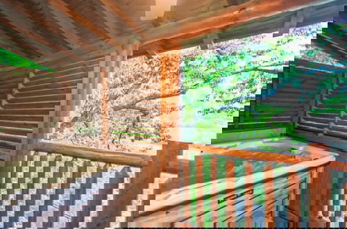 Foto 5 - Summit View Way Resort Cabin w Hot Tub Deck w Views Pool Table