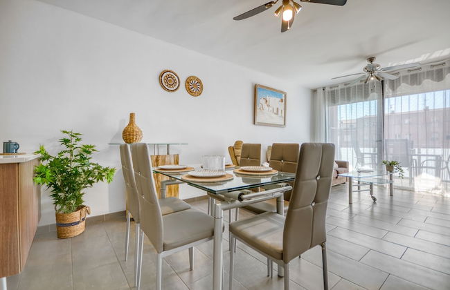 Apartment in Empuriabrava Near the Beach - Photo 29