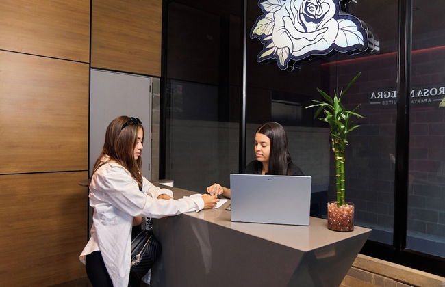 Rosa Negra Stadio Aparta-suite Your Cozy Retreat - Photo 27