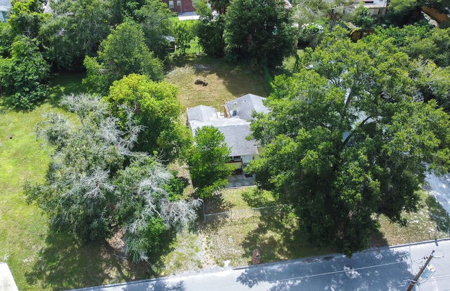 Charming Seminole Heights Getaway - Foto 39