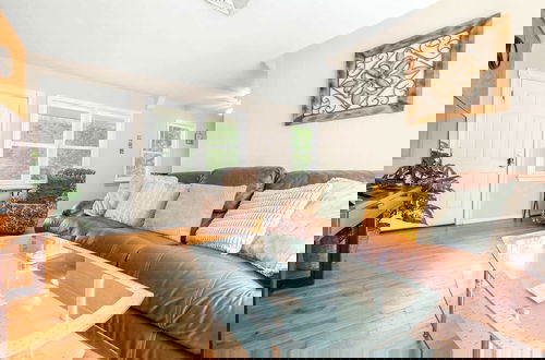 Foto 15 - Charming Seminole Heights Getaway