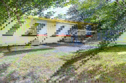 Foto 32 - Charming Seminole Heights Getaway