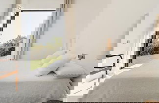 Photo 3 - Modern Villa With Minimalistic Decor