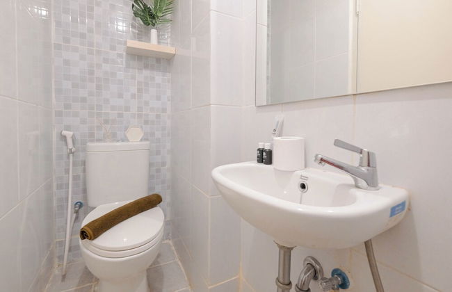 Tranquil Studio Tokyo Riverside PIK 2 Apartment - Photo 15