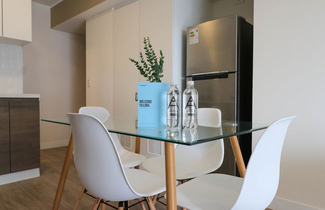 w Exceptional 2BR w Balcony in Barranco - Foto 4