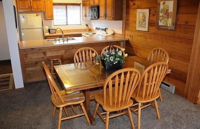 Seven Springs Swiss Mountain 3 BR Condo, Sleeps 8! by RedAwning - Foto 19