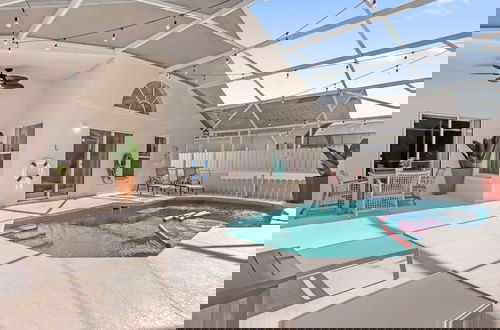 Foto 1 - Upstay Dream Home w Private Pool Arcade Theme Rooms