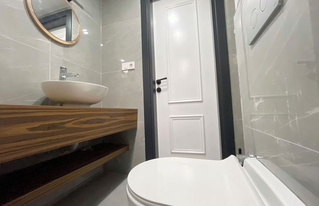 2BR 2Bath with Balcony Near Nişantaşı and Taksim #5 - Photo 15