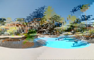 Foto 1 - Superb Villa With Private Lagoon Pool