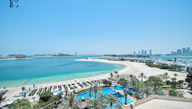 Photo 1 - Palm Jumeirah's Spectacular Ocean-View Apartment - NBT