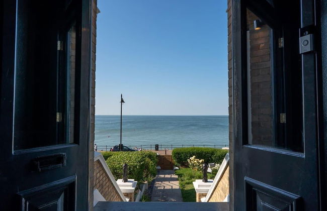 Luxury Beachfront Penthouse, Panoramic Sea Views - Foto 71
