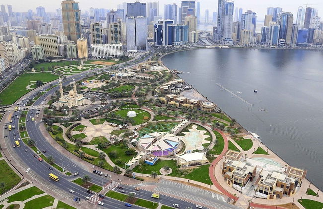 Luxury Furnished 3BR near LAKE Khalid - Photo 15