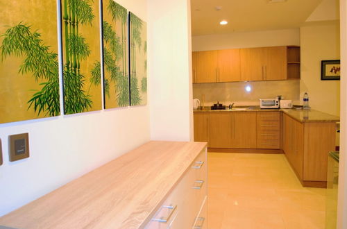 Photo 2 - Stylish 1BR near MOE - MRD