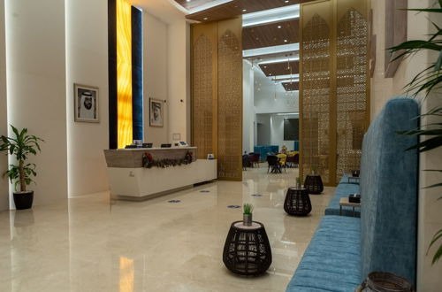 Photo 7 - Suha Mina Rashid Hotel Apartments