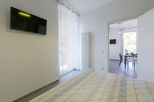 Photo 2 - Sunflower Apartment 2 With Balcony in Baveno