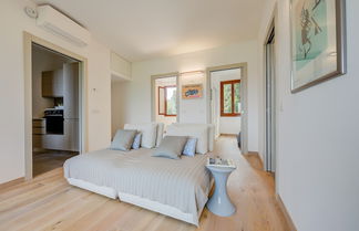 Photo 2 - The Stylish Flat 900m from Cerro Beach