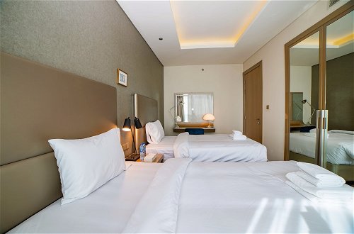 Foto 6 - Luxurious 2 Bedroom Apartment 1401