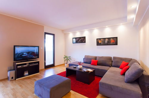 Photo 13 - Urban Premium Apartments - Adults Only