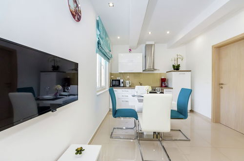 Photo 14 - Luxury Apartment in Zadar With Covered Terrace