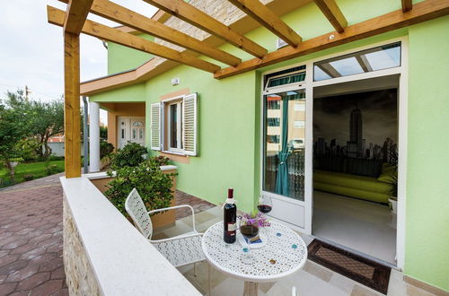 Photo 10 - Luxury Apartment in Zadar With Covered Terrace