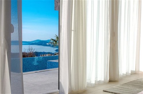Foto 40 - Luxury Villa White Velvet with Pool