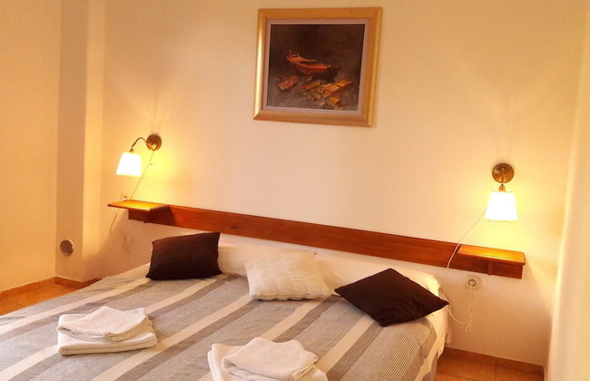 Apartmani Bako Komiza - Foto 17