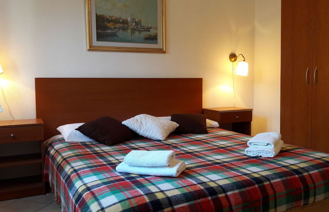 Apartmani Bako Komiza - Foto 7