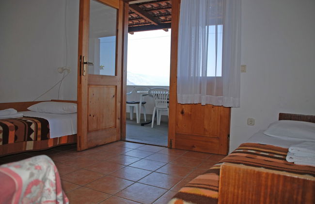Apartmani Bako Komiza - Foto 31